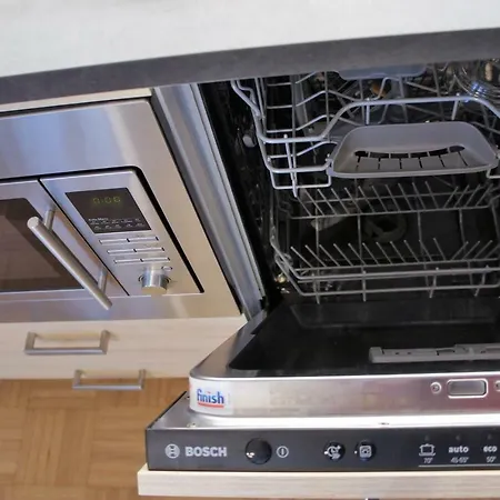 Terrace By Bestchoice - Free Parking - Self Check-in