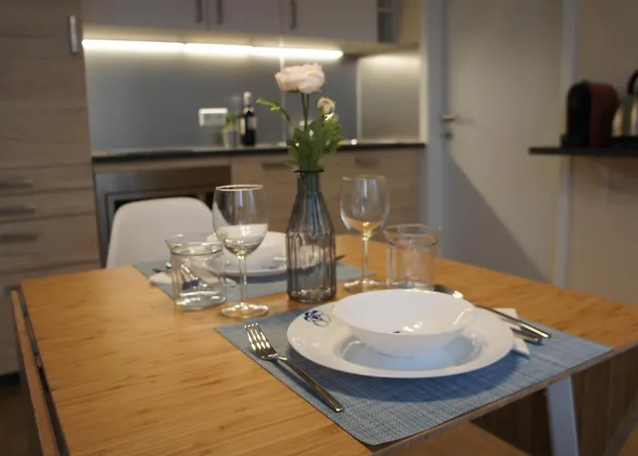 Lägenhet Terrace By Bestchoice - Free Parking - Self Check-in *